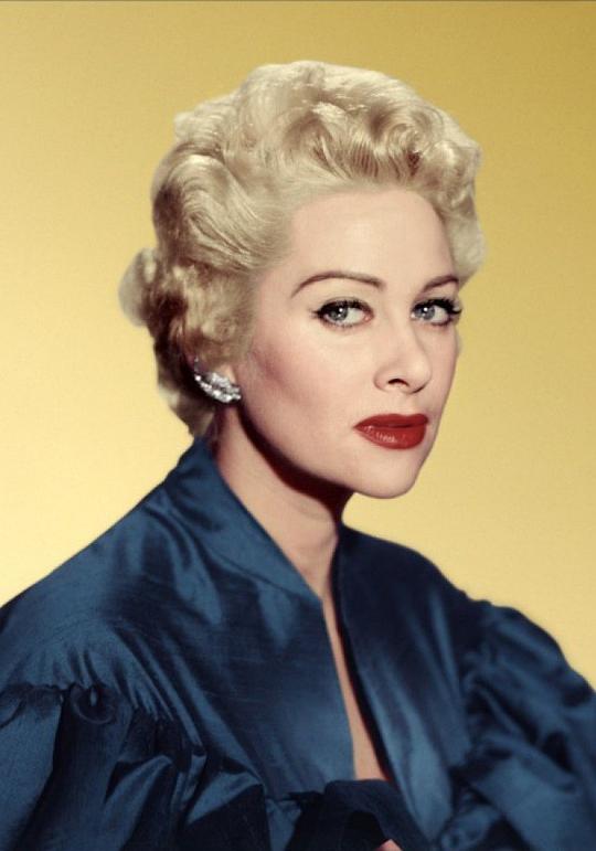 玛蒂妮·卡洛 Martine Carol