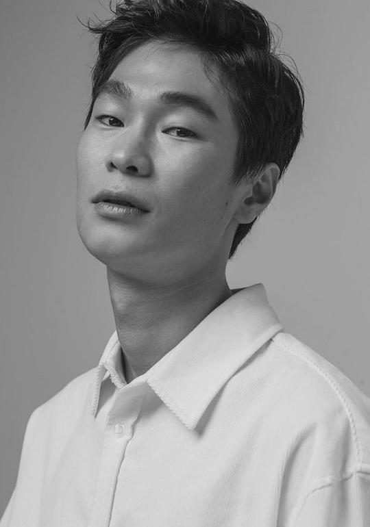 金允裴 Kim Yoon-bae