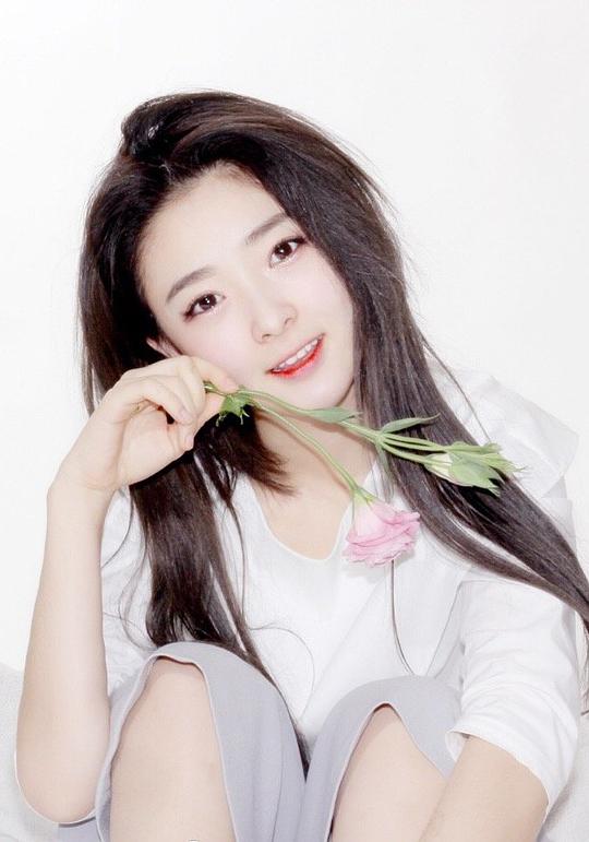 于美红 Meihong Yu