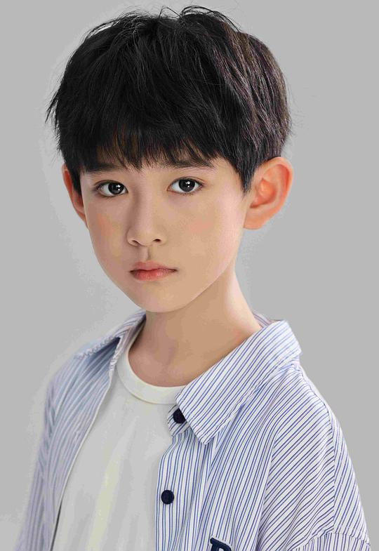 罗琢然 Zhuoran Luo