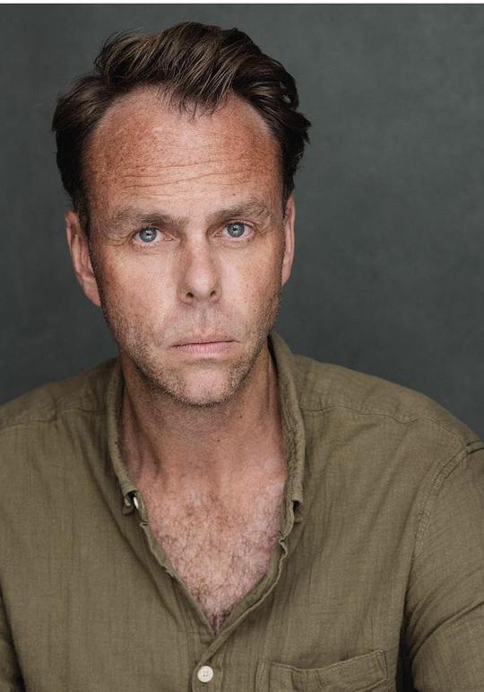 布鲁斯·麦金农 Bruce Mackinnon