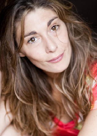 艾米丽亚·德鲁·伯纳尔 Emilia Dérou-Bernal