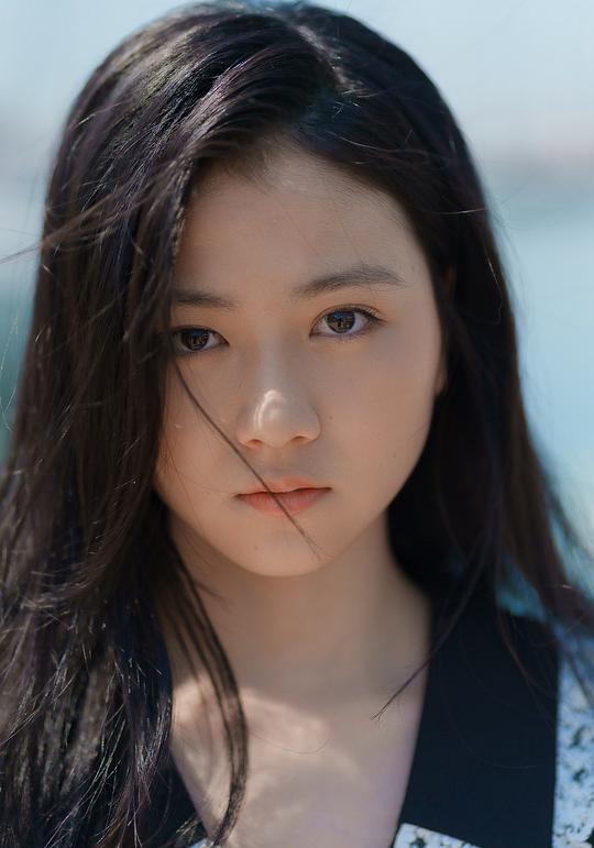 饶雪晶 Crystal Rao