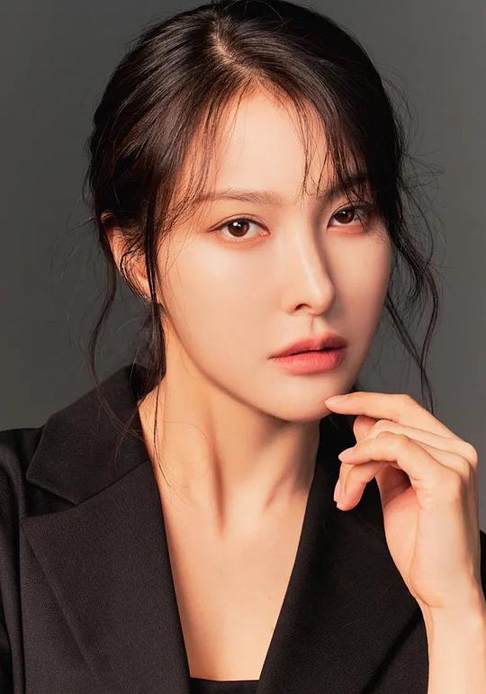 朴奎利 Gyu-ri Park