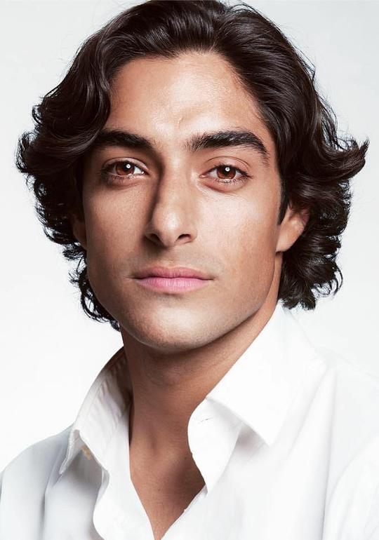 艾曼·埃斯凡迪 Eman Esfandi