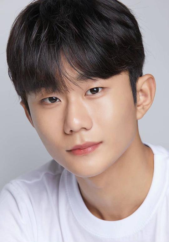 柳晟敏 Yoo Sung Min