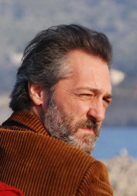 马切罗·马扎雷拉 Marcello Mazzarella