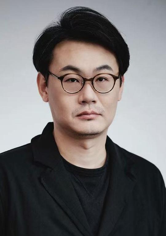 王通 Tong Wang