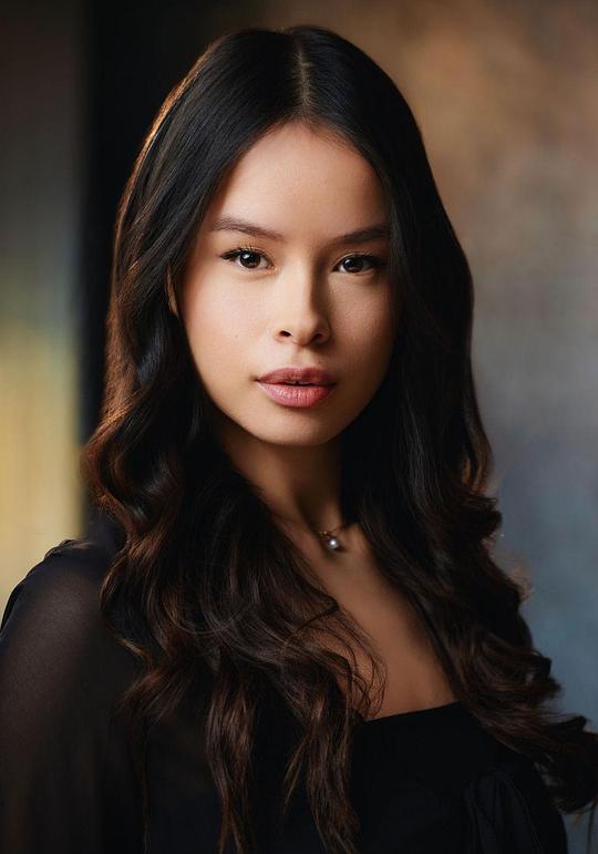 萨默·诺克斯 Summer Knox