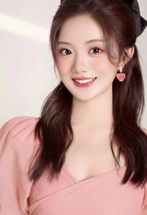 伍怡桥 Yiqiao Wu