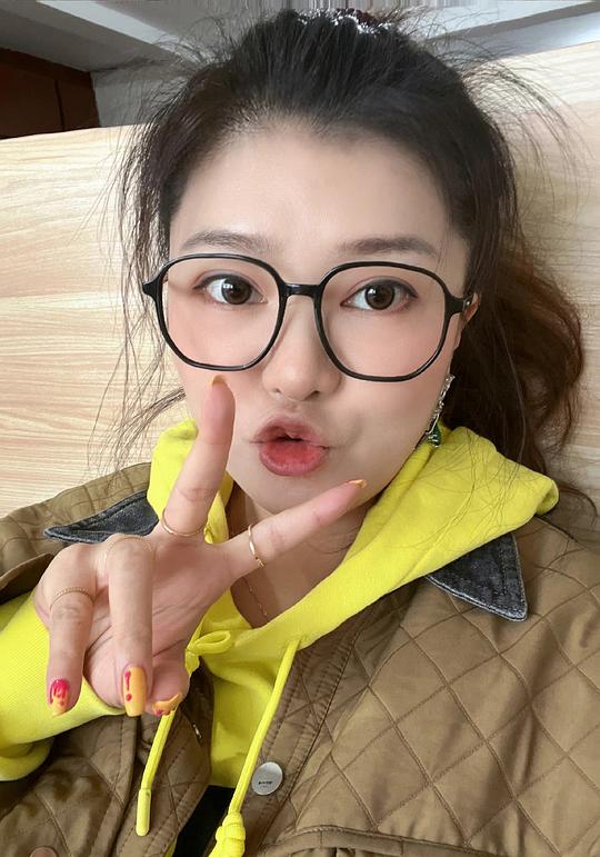 乔诗语 Shiyu Qiao