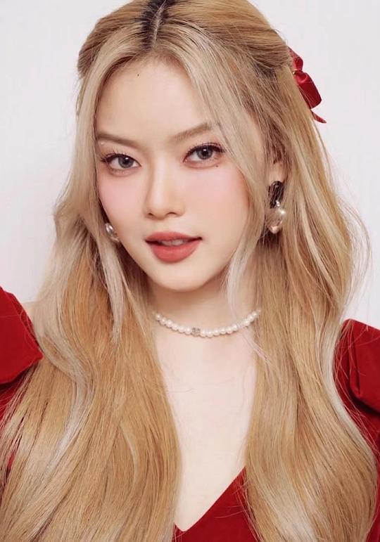 苏查妲·颂潘 Suchada Sonpan