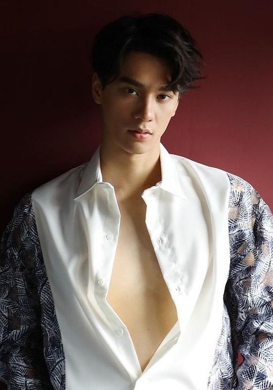 哈里特·布阿约伊 Harit Buayoi