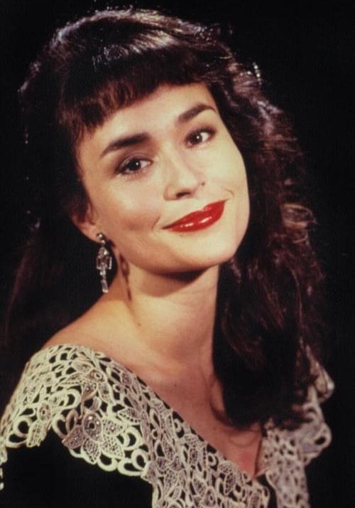 戴安·维诺拉 Diane Venora