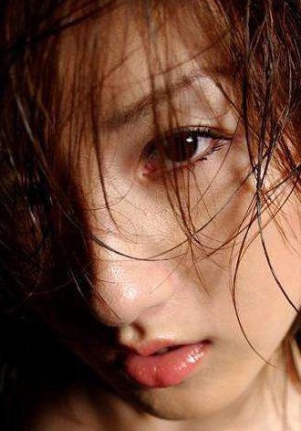杉浦朋美 Tomomi Sugiura