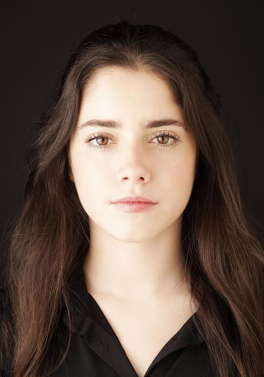 马达莱娜·阿拉贡 Madalena Aragão