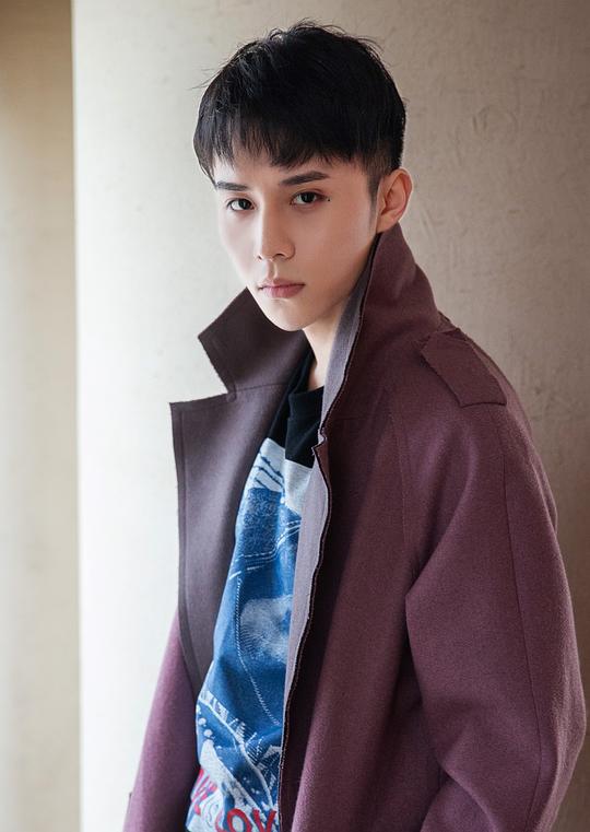 权裴伦 Peilun Quan