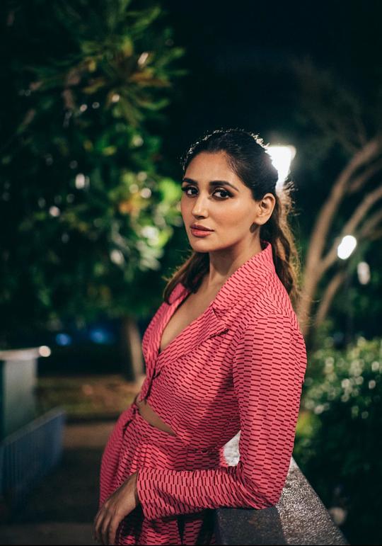 尼基塔·杜塔 Nikita Dutta