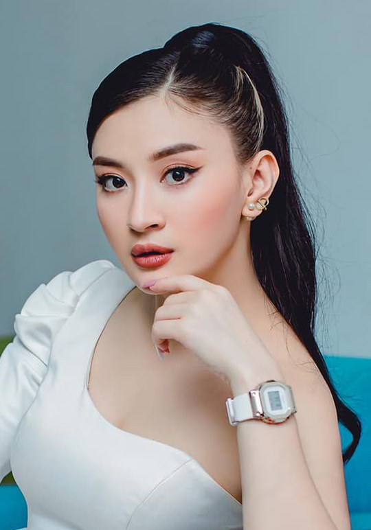 乌萌瑞仪 Wutt Hmone Shwe Yi
