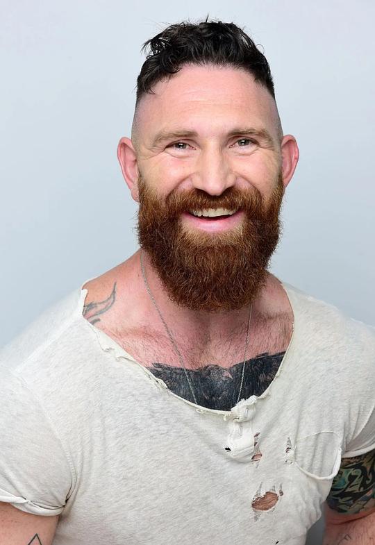 德文·隆恩 Devan Long