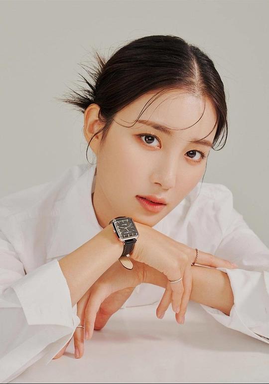申智秀 Ji-soo Shin