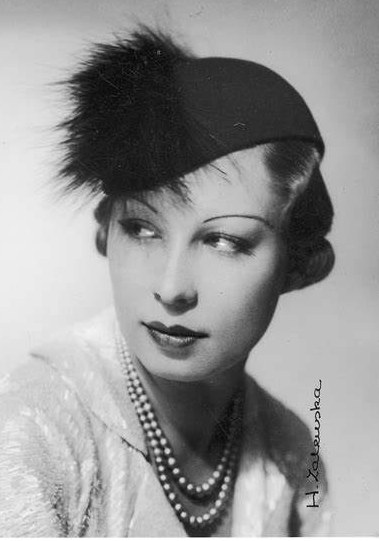 莱娜·泽利乔夫斯卡 Lena Zelichowska