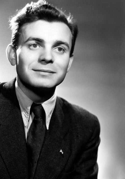 亚当·西尔泰什 Ádám Szirtes