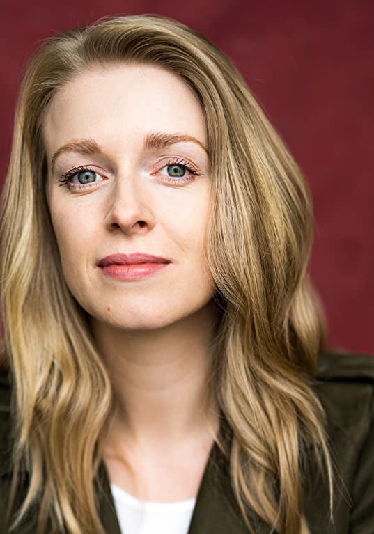 伊丽莎白·特威尔斯 Elizabeth Twells