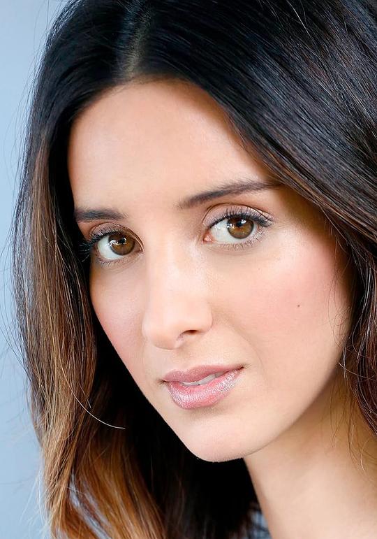 费尔南达·查韦斯 Fernanda Chaves