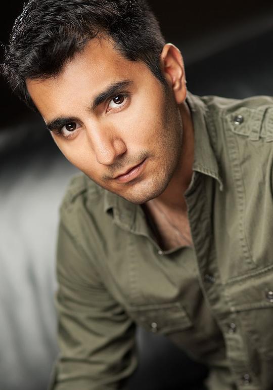 莎扬·巴亚特 Shayan Bayat