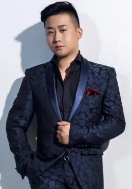 小鹏飞 Pengfei Xiao