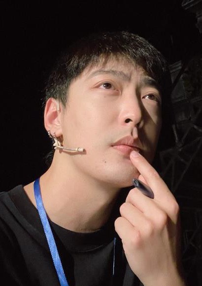 箐洋 Yang Qing