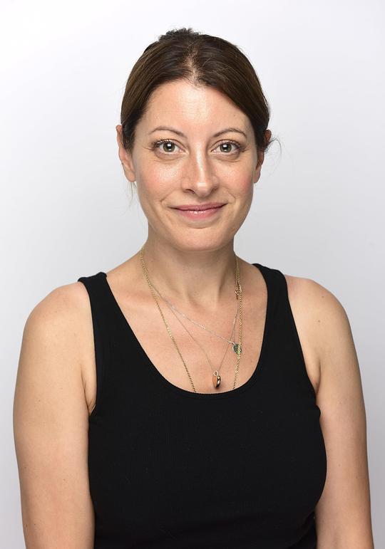 索菲·霍兰 Sophie Holland
