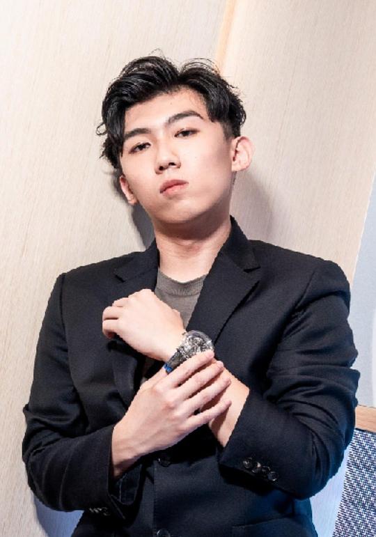 周汉宁 Henick Chou