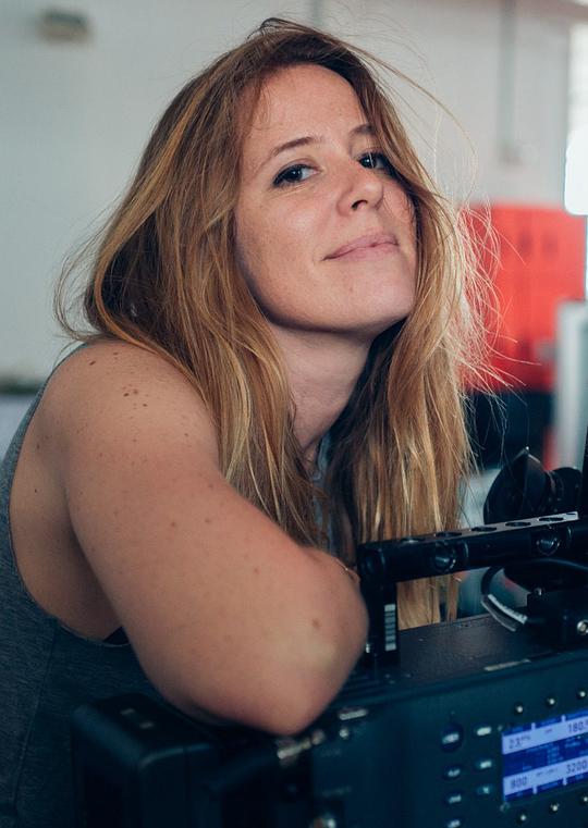 佐伊·怀特 Zoe White