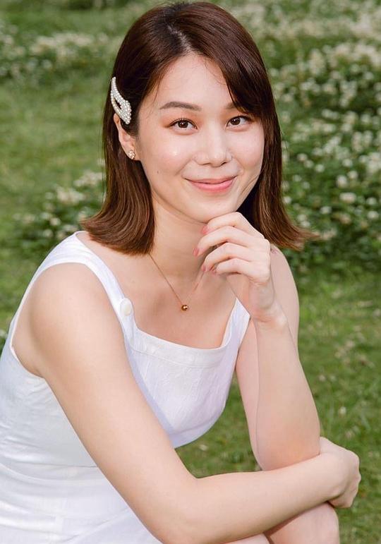 许乃涵 Helena Hsu