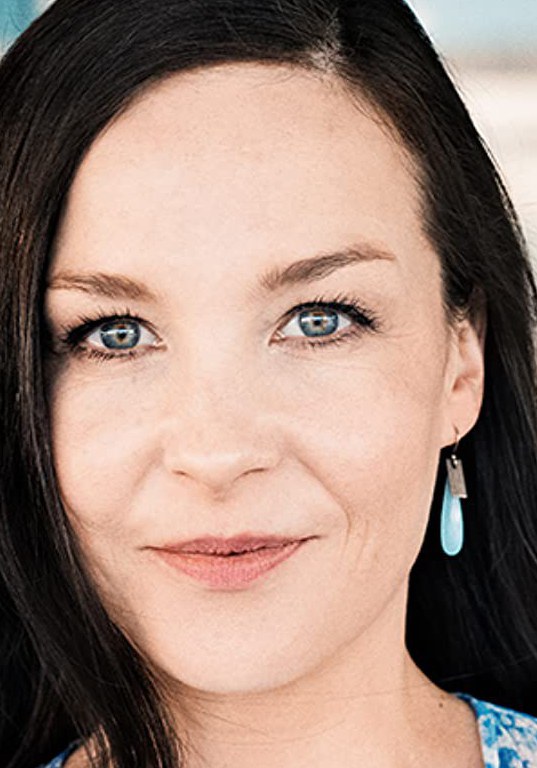 瓦莱丽·库克 Valerie Koch