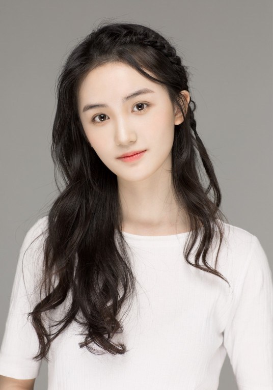 梁咏妮 Yongni Liang