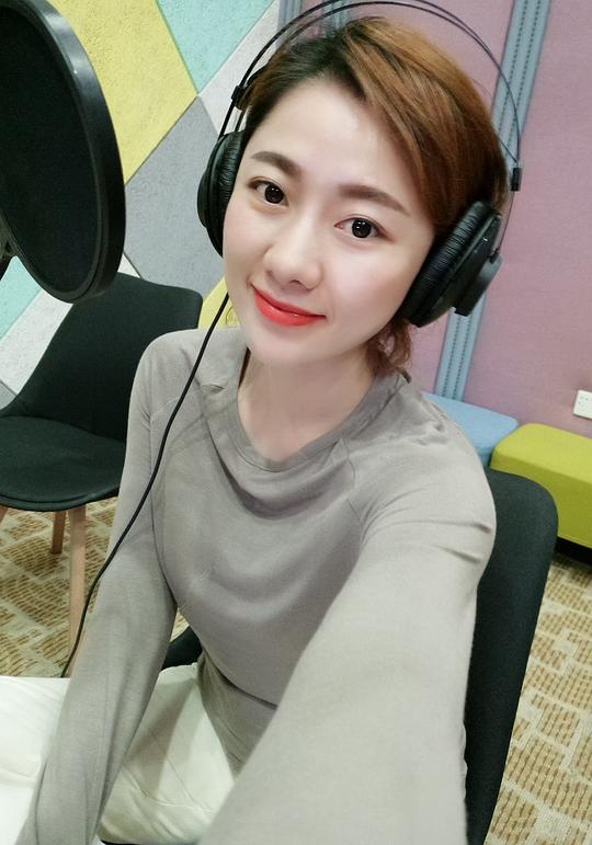 吉莹 Ji Ying