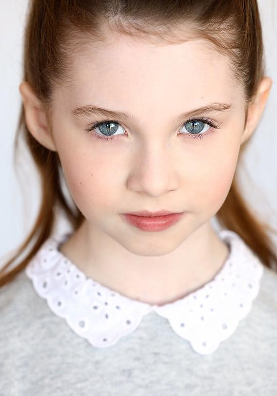 马德琳·格雷斯 Madelyn Grace