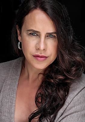 卡拉·索菲娅·加斯科恩 Karla Sofía Gascón