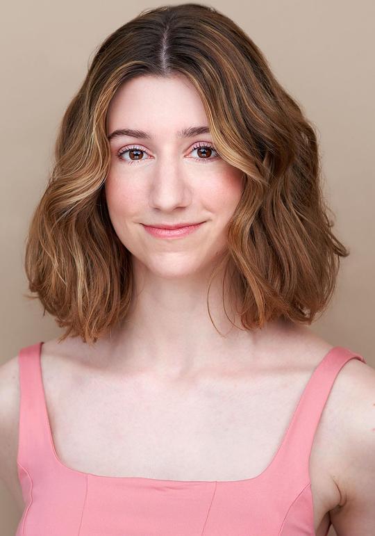 凯拉·贝雷吉扬 Cayla Berejikian