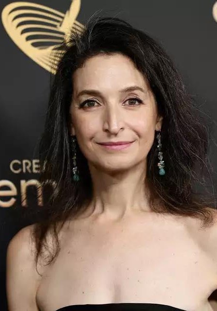 梅雷迪丝·塔克 Meredith Tucker