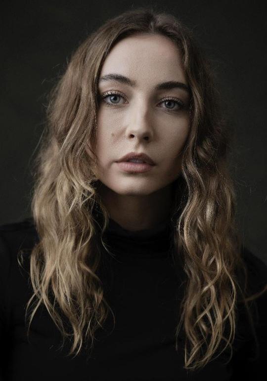 马沃尼·黑泽尔 Mavournee Hazel