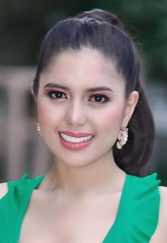 伊莎贝尔·德莱昂 Isabelle De Leon