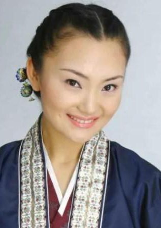 卞英花 Yinghua Bian