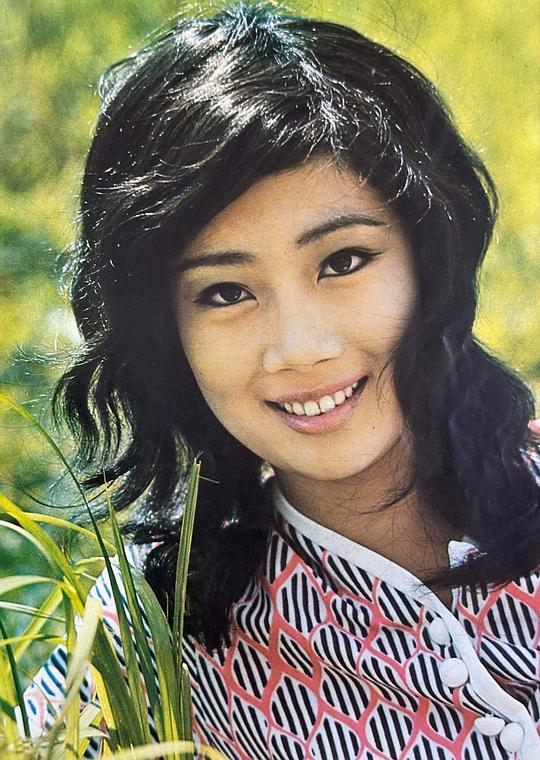 杨爱华 Ai-Hua Yang