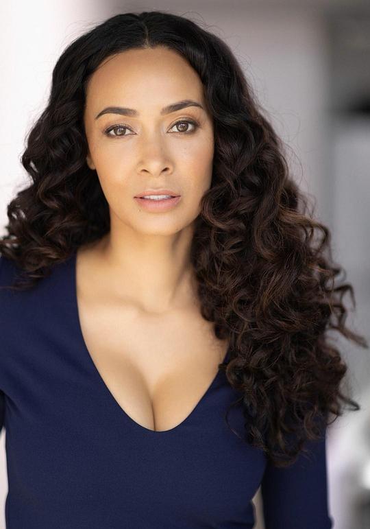 布兰迪·亚历山大 Brandi Alexander