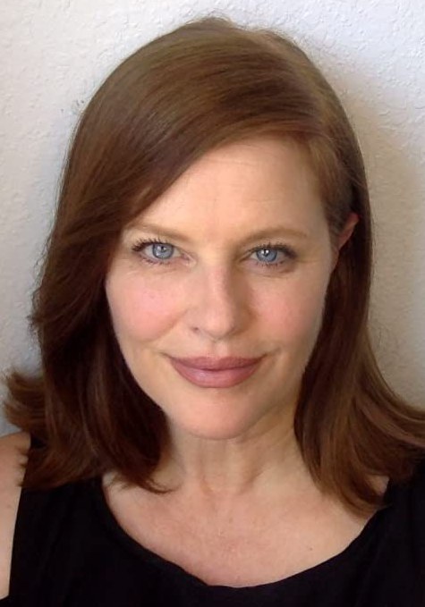 黛博拉·塔克 Deborah Tucker