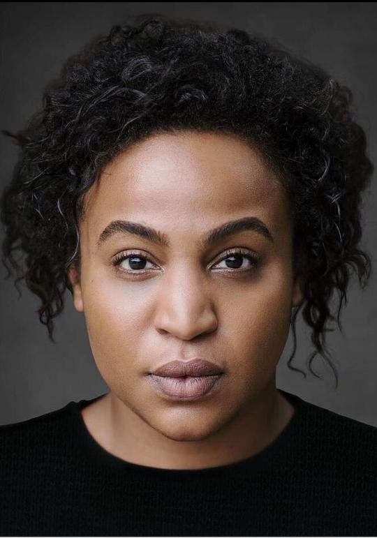 索菲娅·诺姆维特 Sophia Nomvete